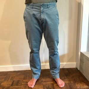 J. Crew Blue Broken In Chino 770 Pants sz 33/32
